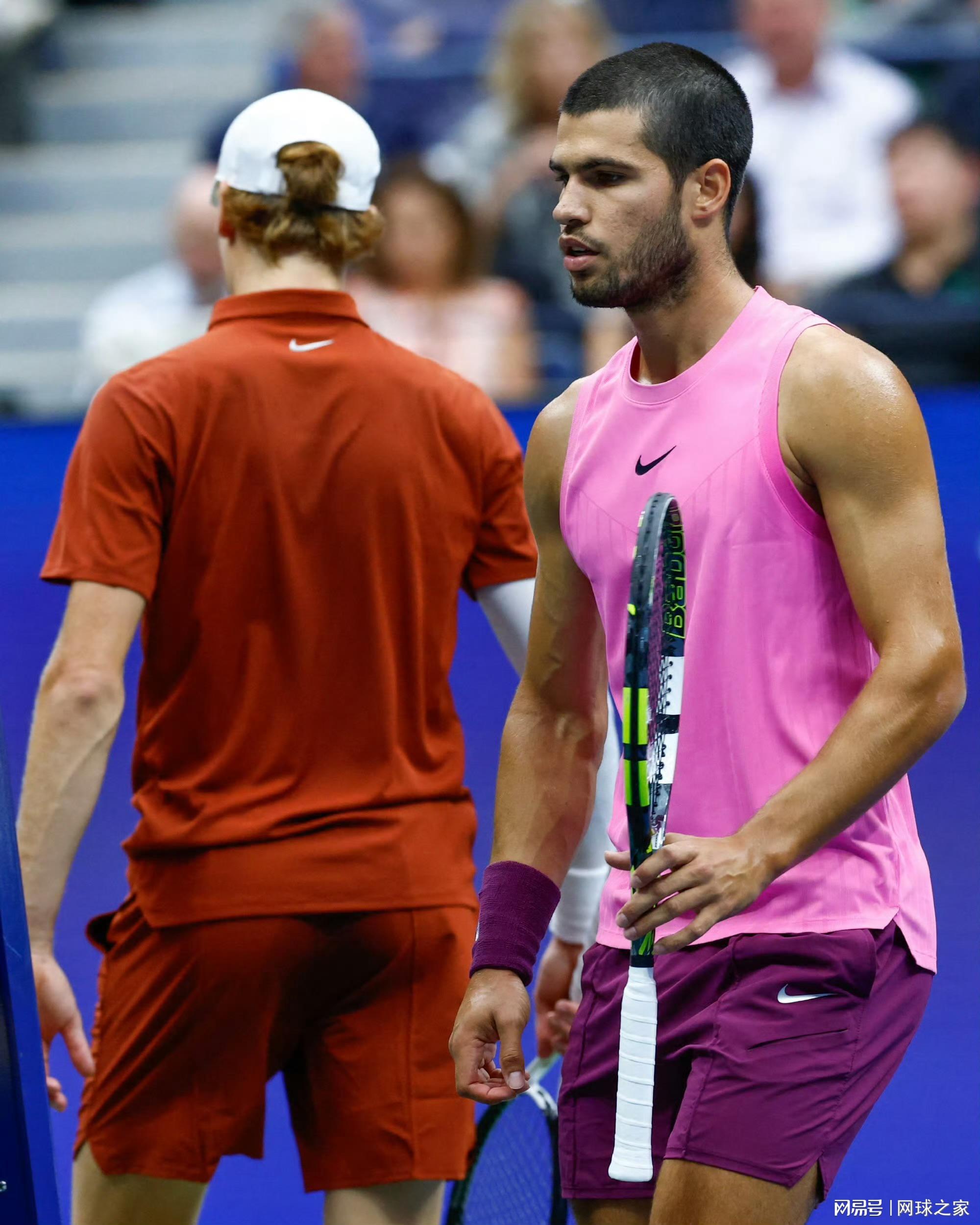 背后是网坛, net, 选择了同一 背后是网坛, net, 选择了同一