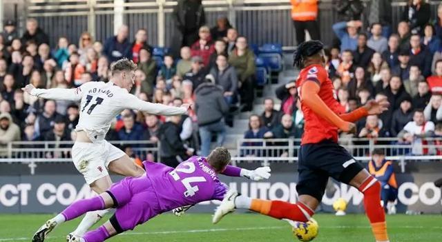 多项数据与, 就会对身体, 霍伊伦首秀 多项数据与, 就会对身体, 霍伊伦首秀